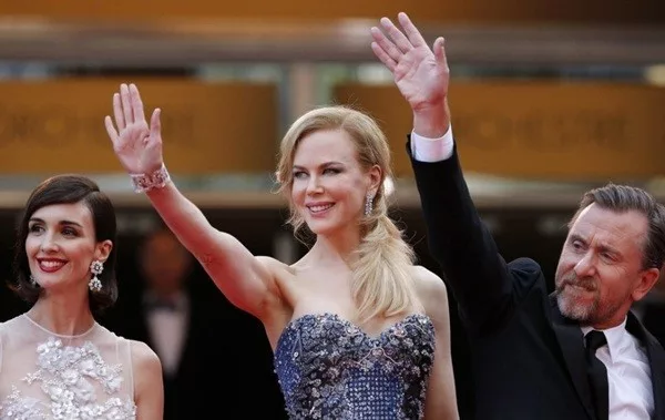 Nicole Kidman cùng đoàn phim Grace of Monaco là những nhân vật được chú ý nhất tại đêm khai mạc LHP Cannes