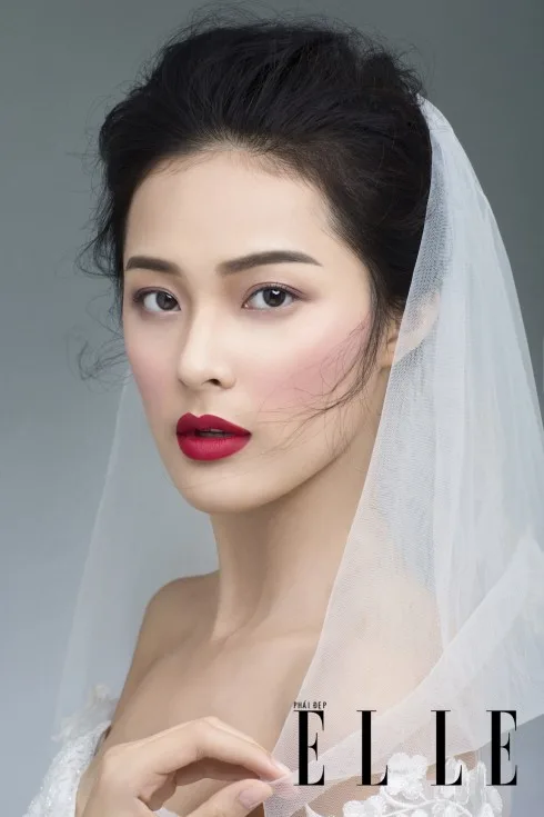 Cô dâu cổ điển