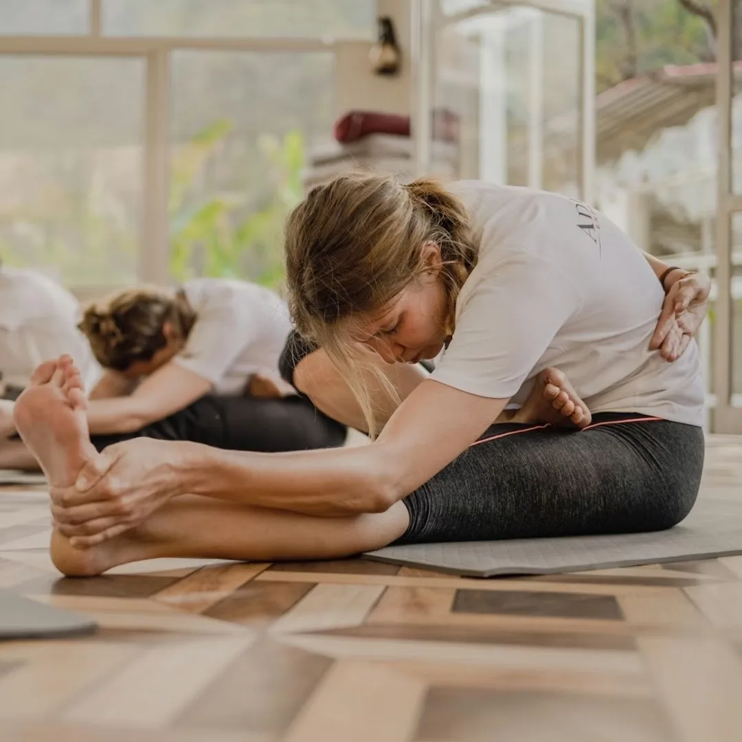 Tập Pilates với thảm