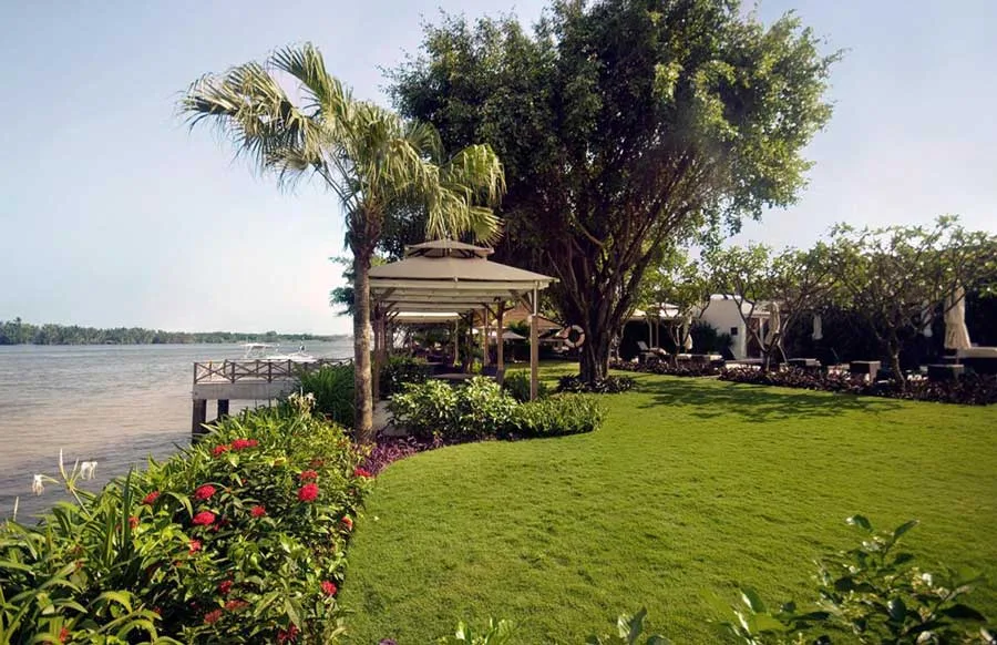 không gian của thảo điền village có thể tổ chức tiệc tất niên.