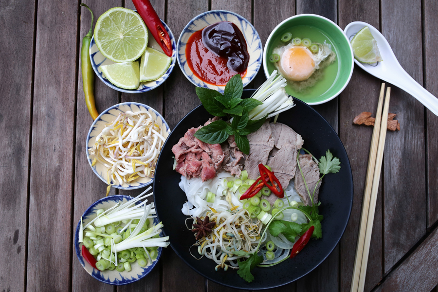 Món ngon ẩm thực Việt Nam - pho - elle vietnam