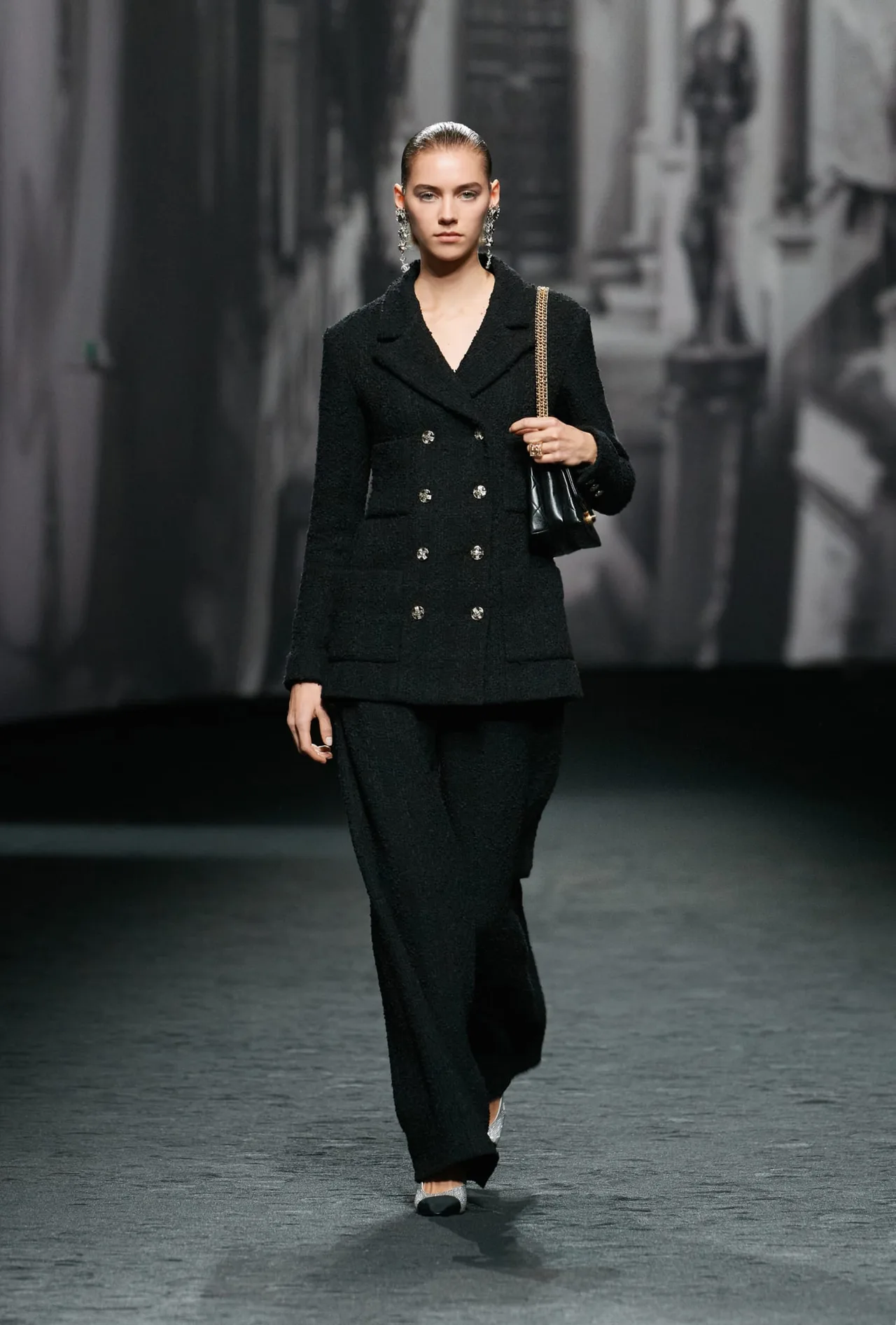 CHANEL Xuân Hè 2023 Ready to Wear look 5