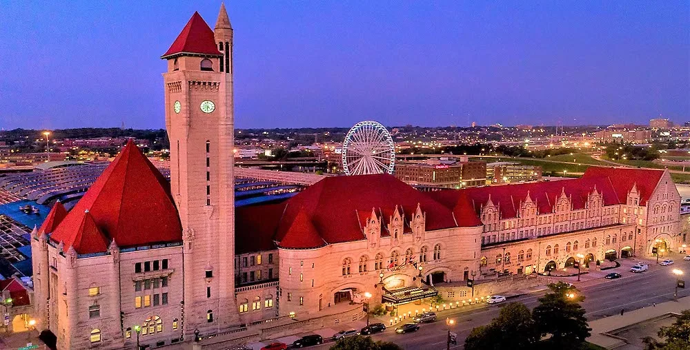 khách sạn st louis 