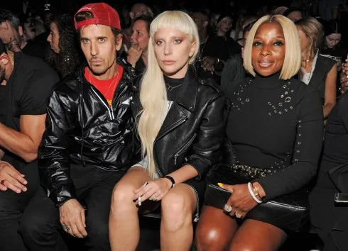 Steven Klein, Lady Gaga và Mary J.Blige lady-gaga-alexander-wang-show