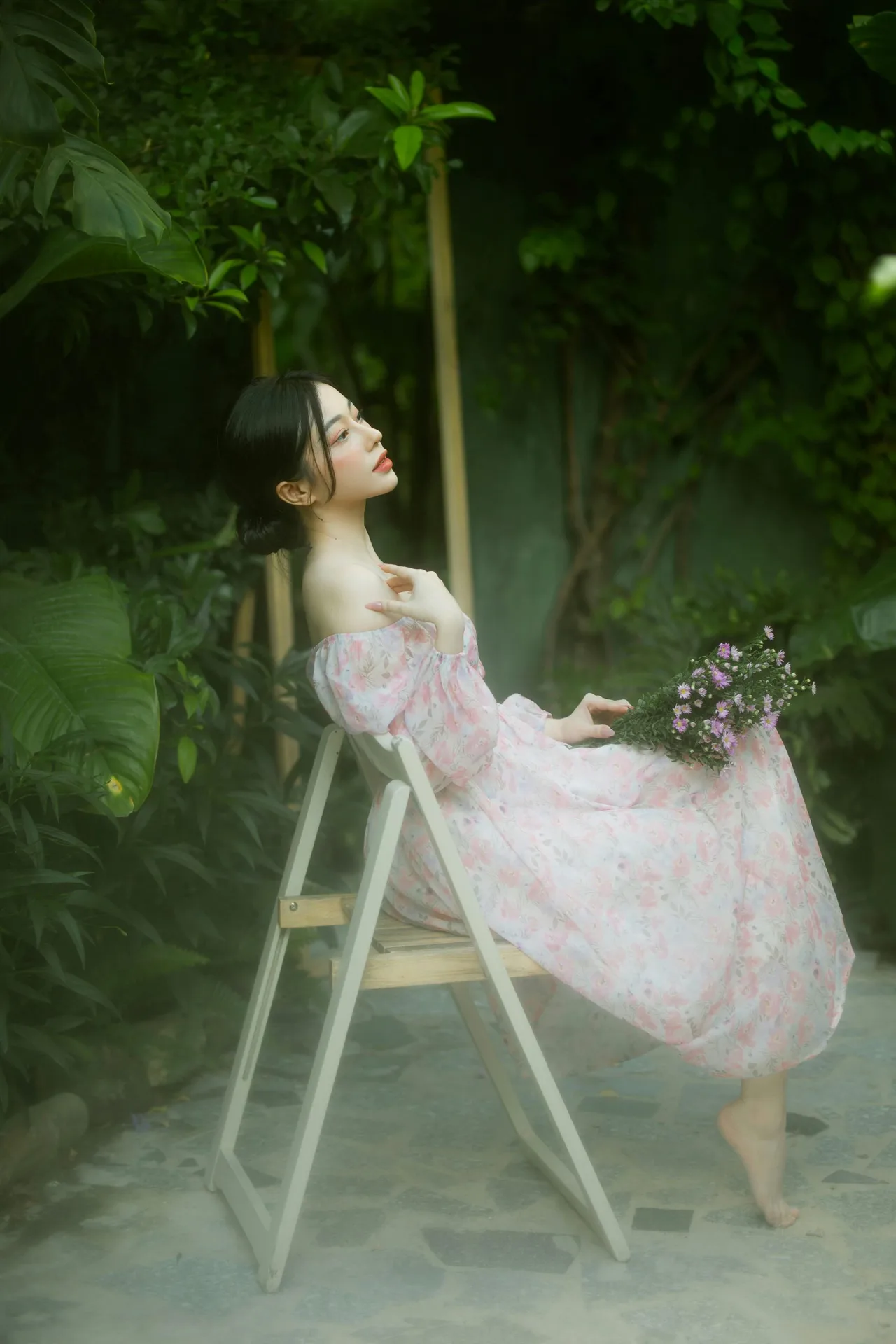 Phụ nữ xinh đẹp, thành công và rạng rỡ ngày 20/10