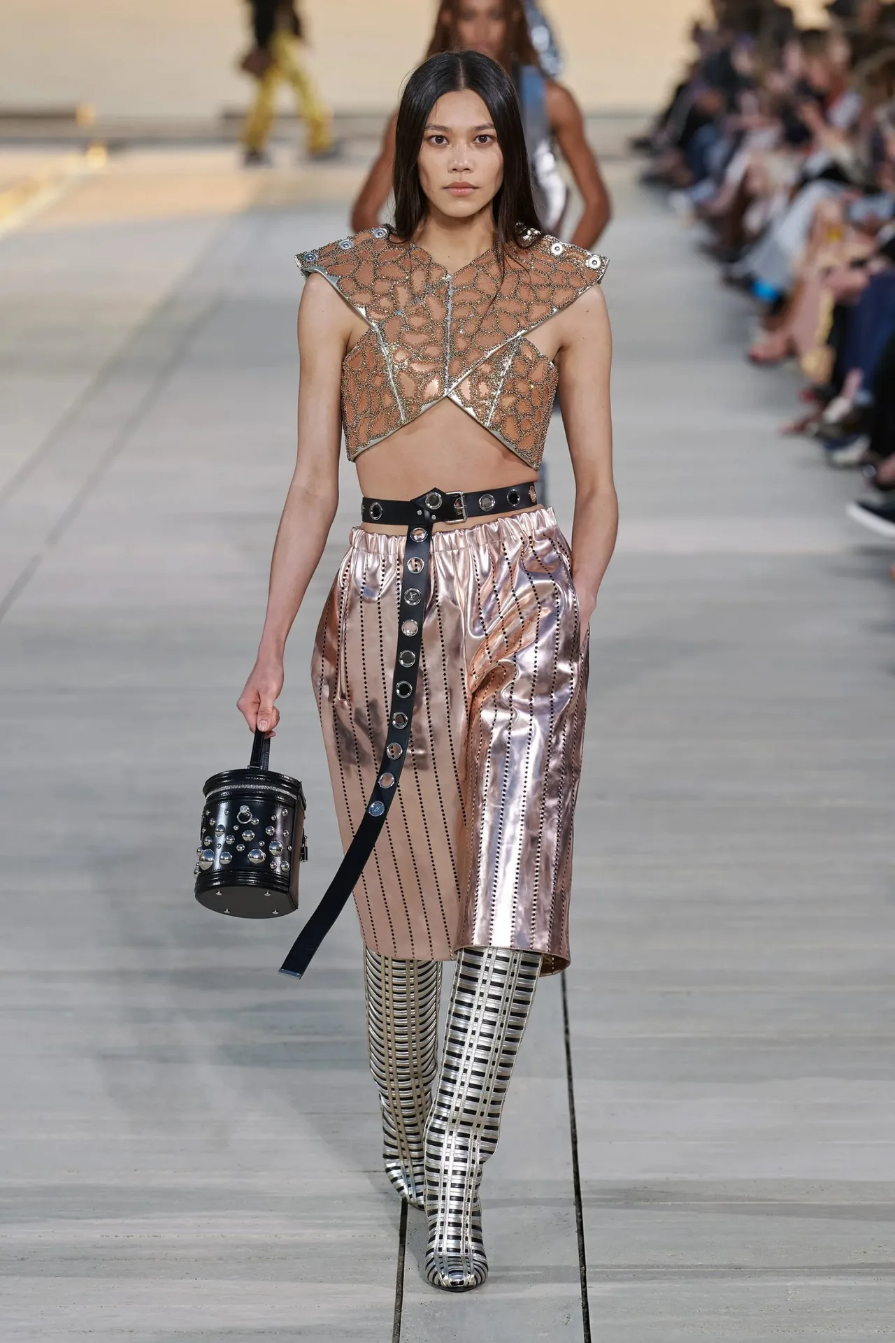 Louis Vuitton Cruise 2023 look 51