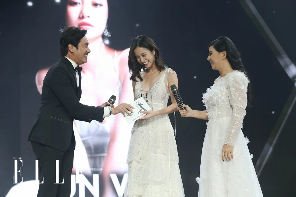 elle style awards 2018 jun vu nhan giai (1) elle style awards 2018 jun vu nhan giai (1)