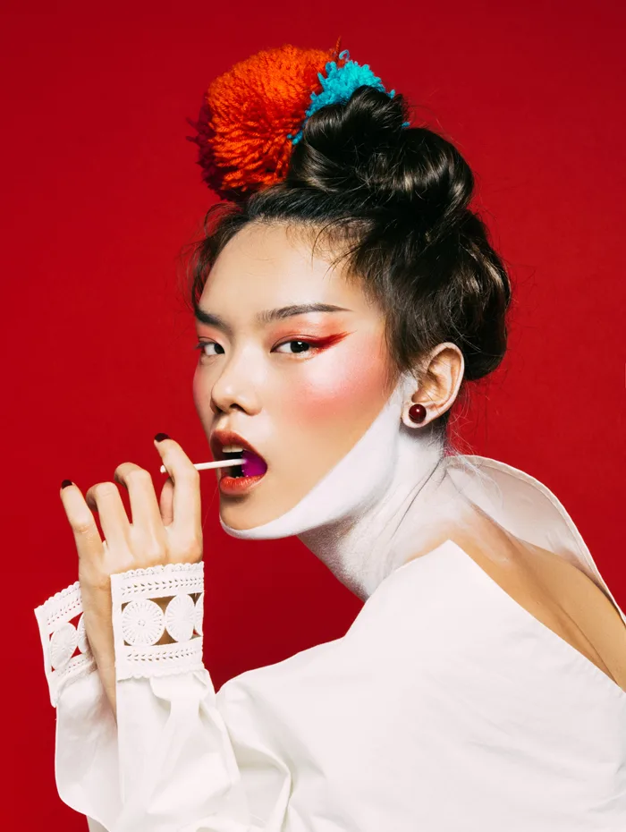 Dzung Yoko artbook 2 going east - elle vietnam 5