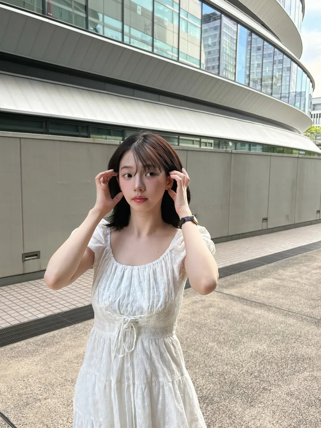 đầm chiết eo tay bồng
