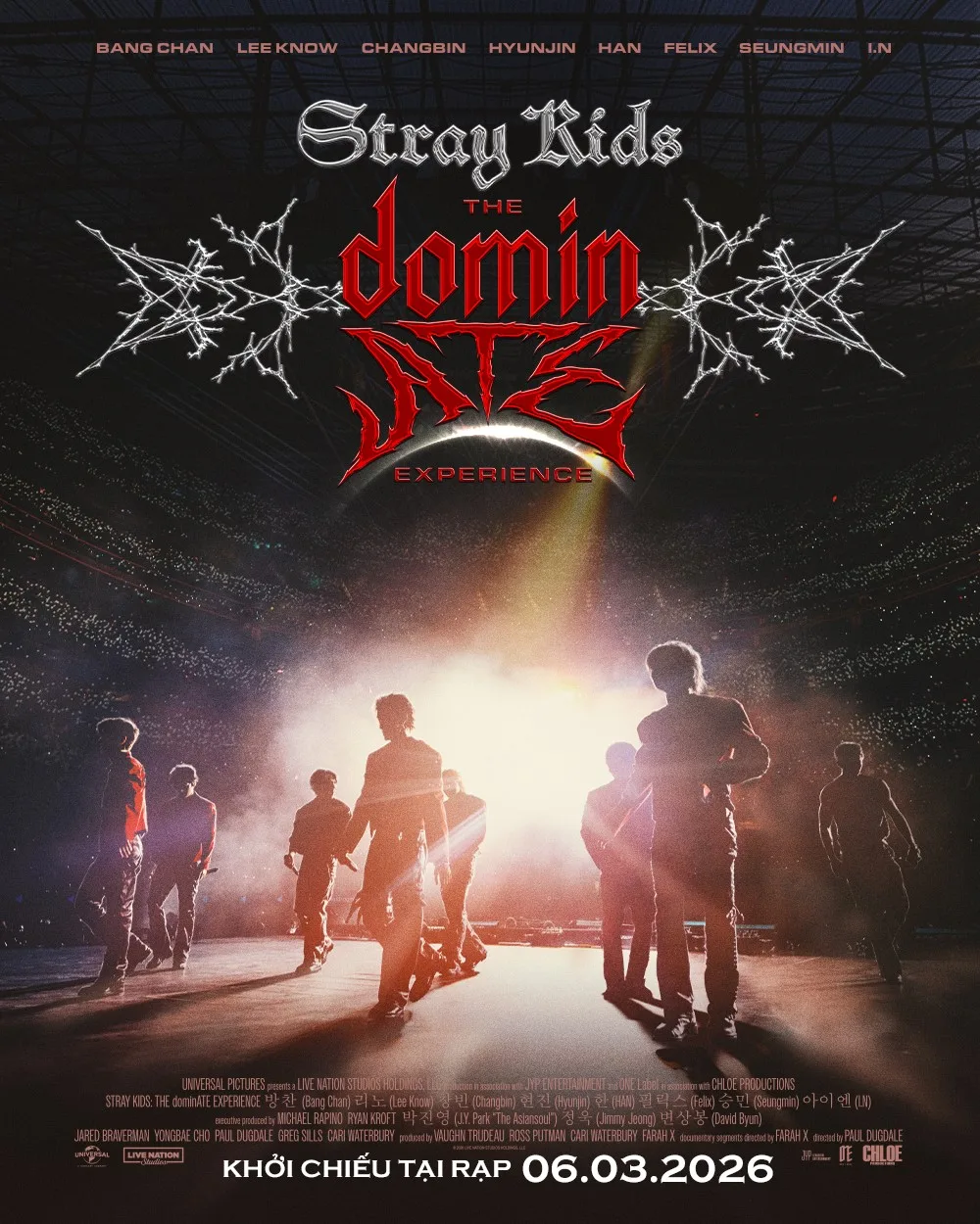 Stray Kids: The dominATE Experience là một phim concert hoành tráng đầu tay của nhóm nhạc nam Hàn Quốc Stray Kids