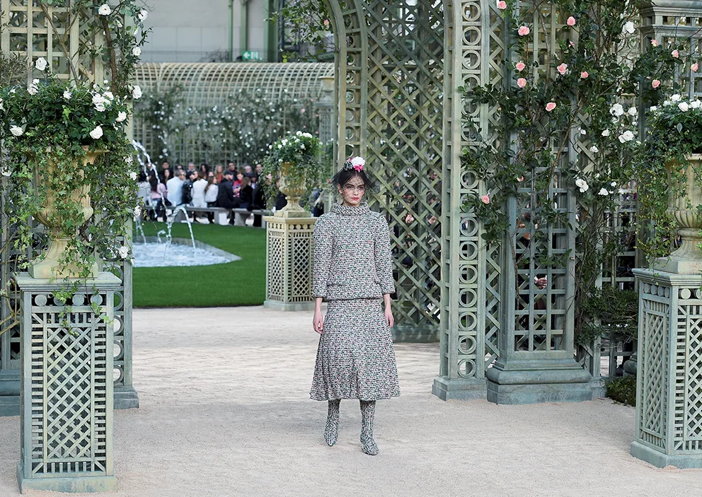 Haute Couture 1 Haute Couture 1
