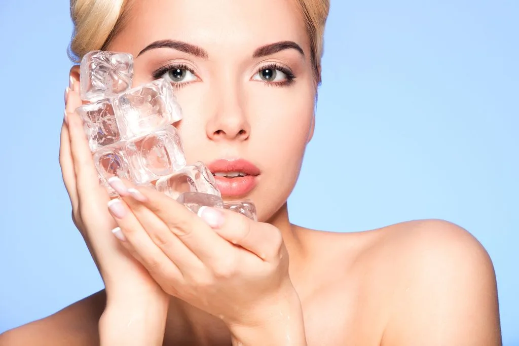 chăm sóc da bằng đá viên 3 chăm sóc da bằng đá viên 3