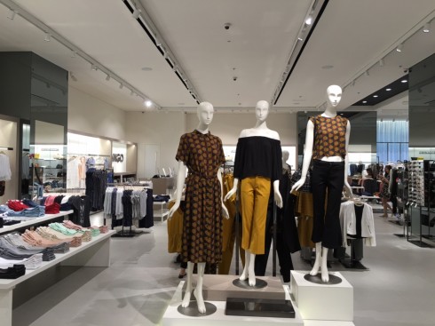 Khai trương cửa hàng thời trang Mango Mega Store