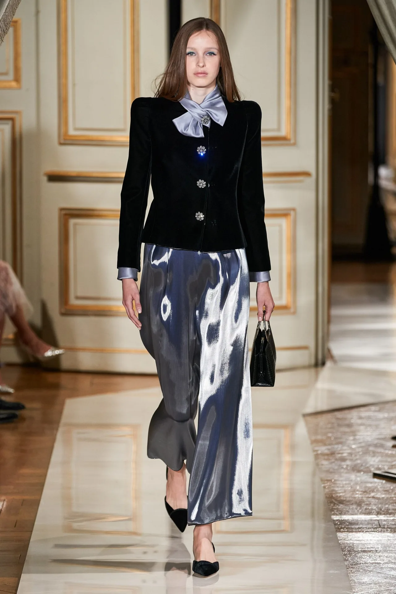 Look 3 Haute Couture Armani Privé