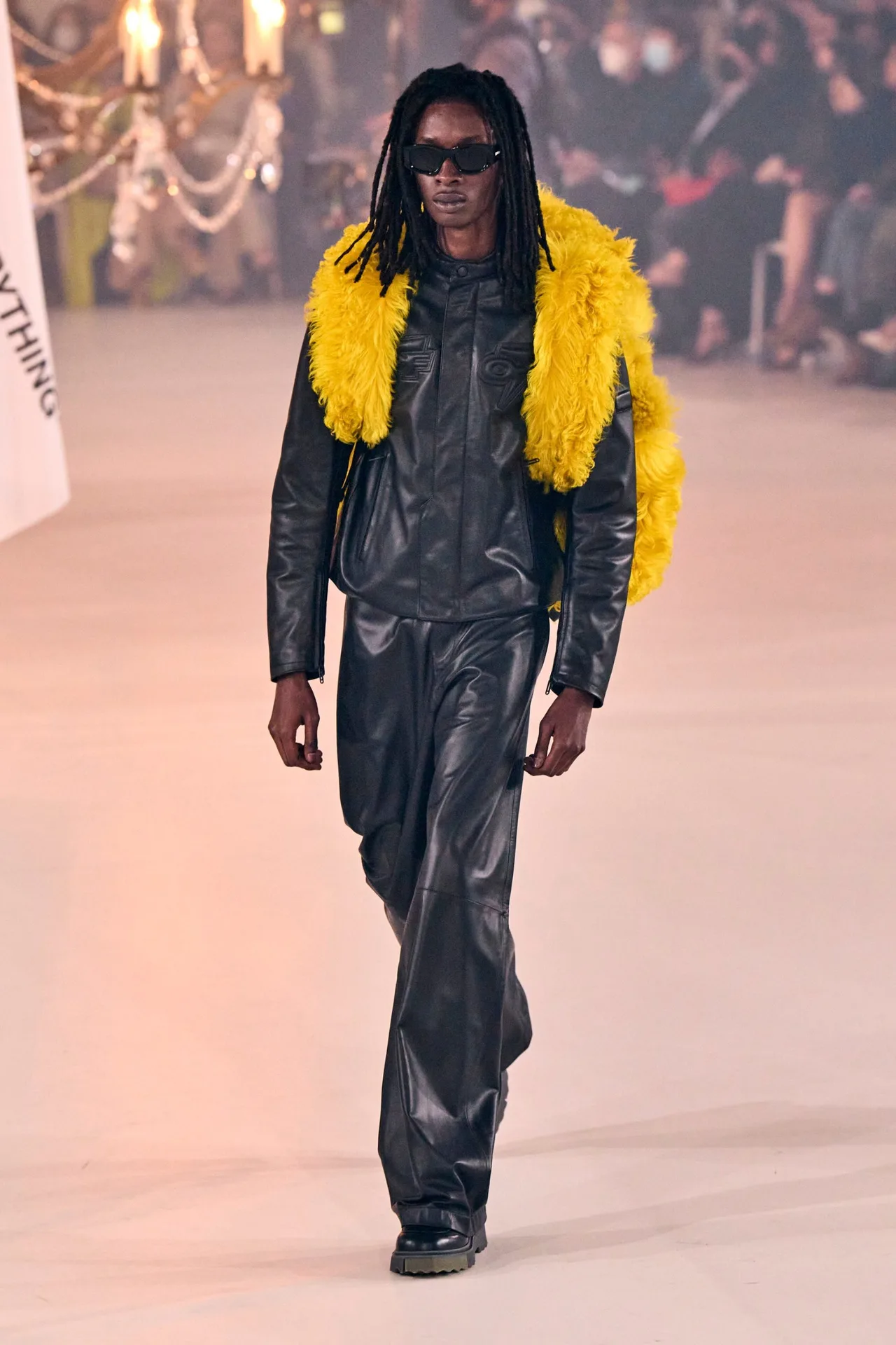 Off-White Thu Đông 2022 look 29