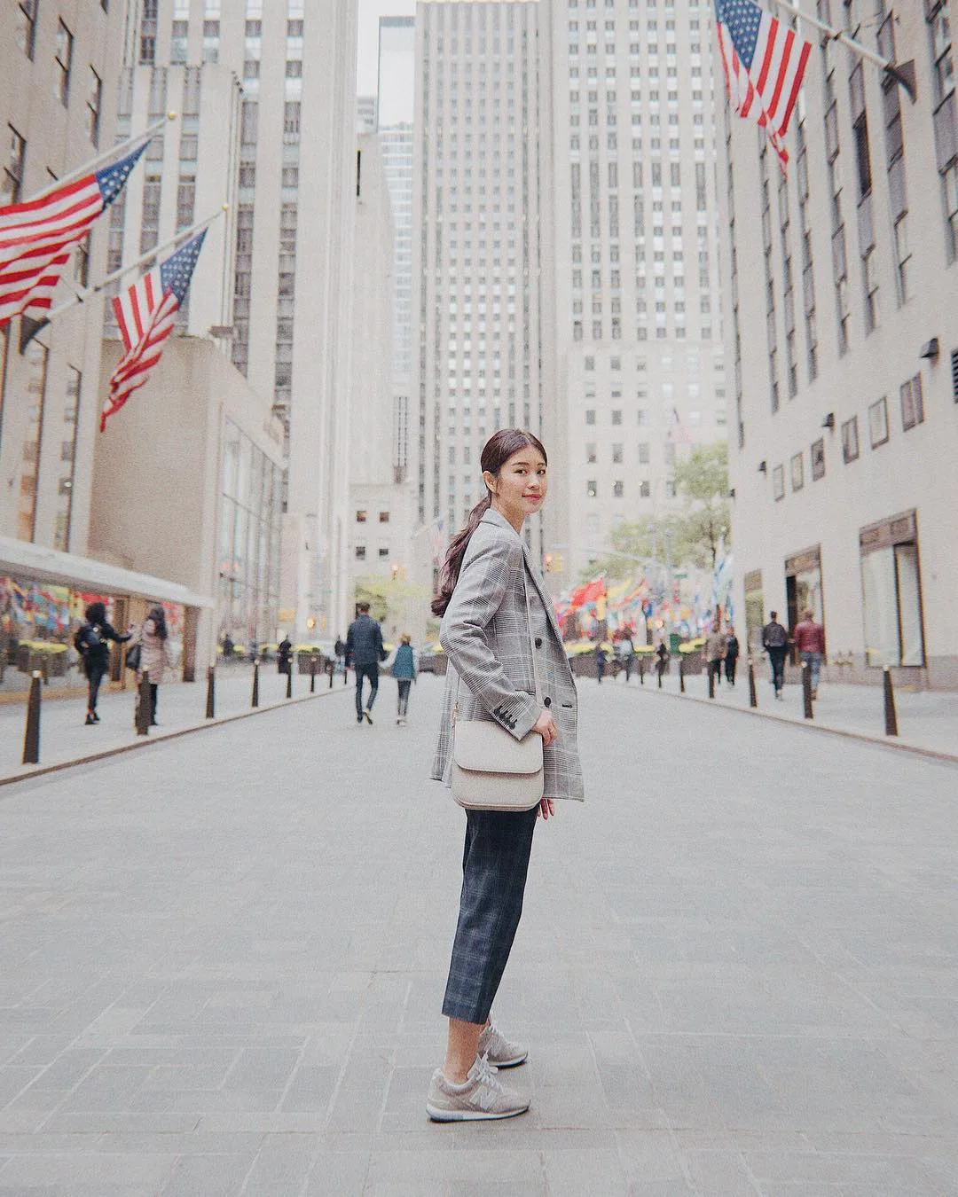 cách phối màu blazer xám tgosingtian