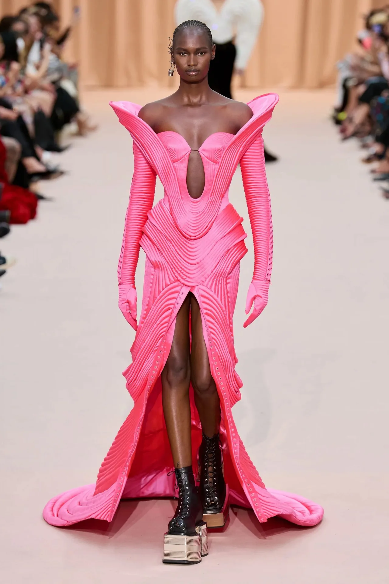 Jean Paul Gaultier HC Thu Đông 2022
