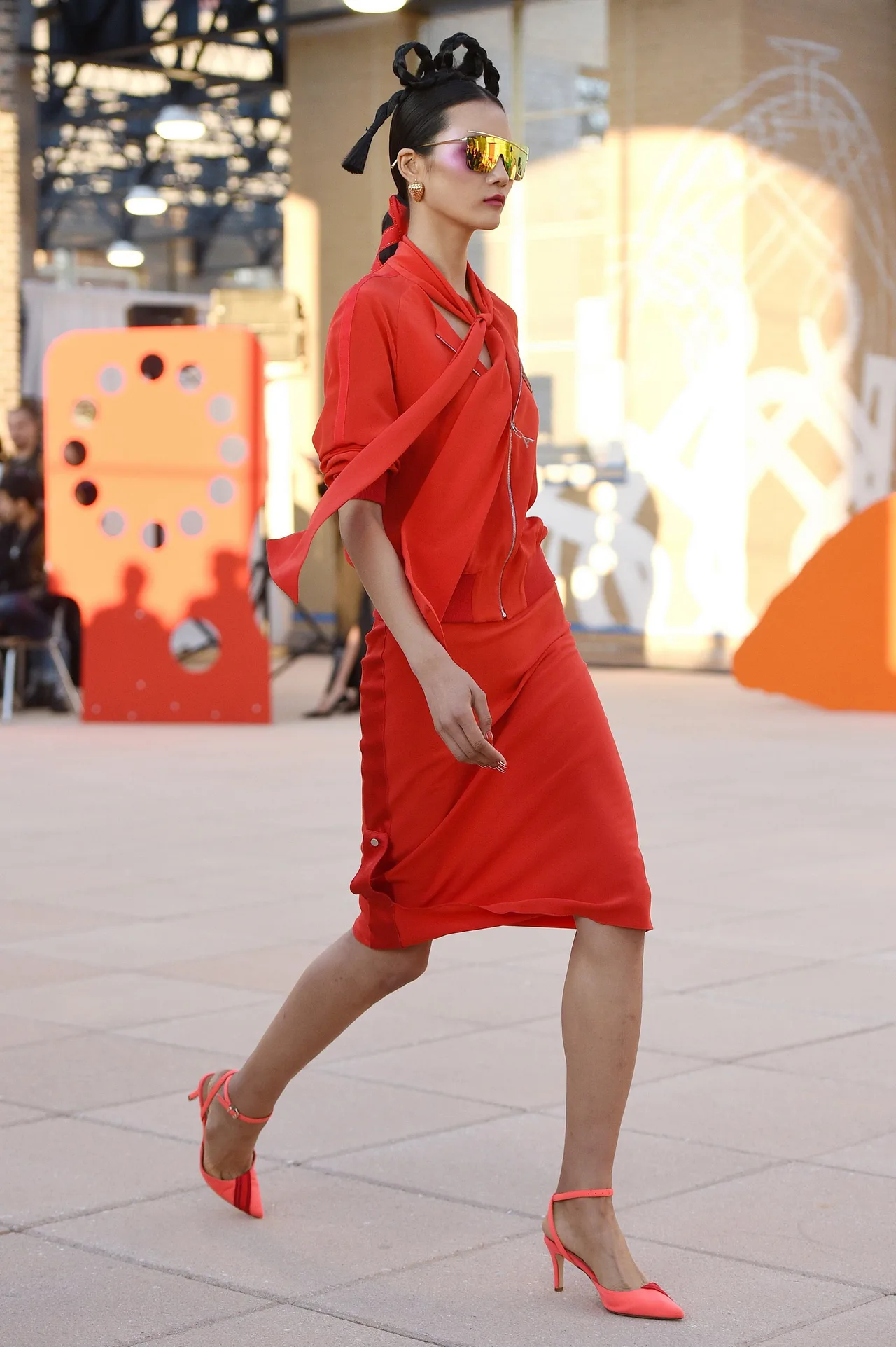 5 BST nổi bật trong ngày trình diễn thứ ba của NYFW SS 2018
