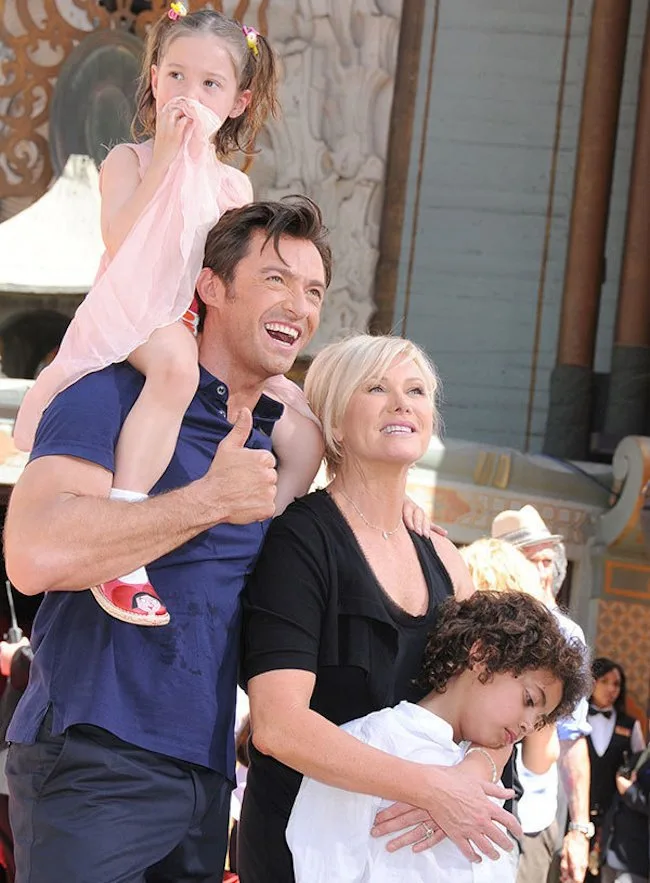 Hugh Jackman tiết lộ bí quyết giữ lửa hôn nhân suốt 21 năm Gia đình hạnh phúc của Hugh Jackman