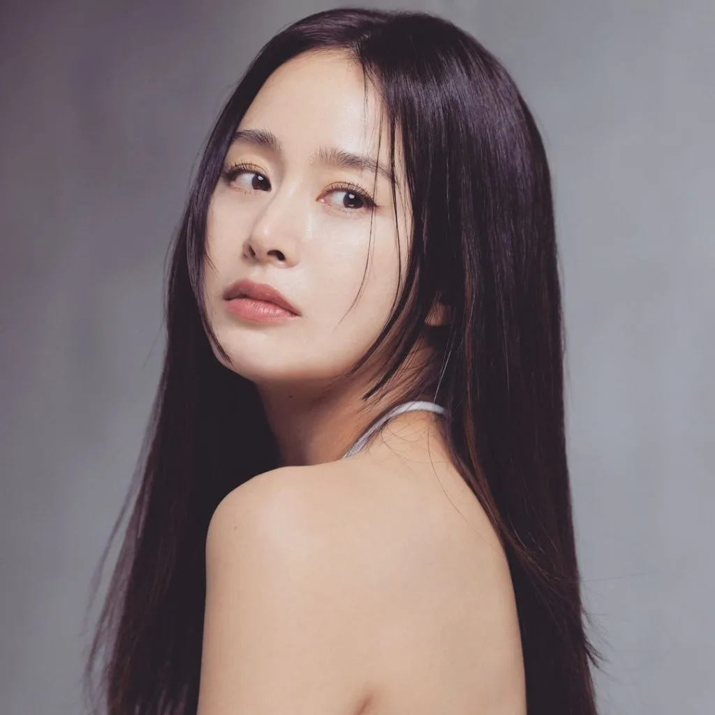 Những diễn viên Hàn Quốc sở hữu vẻ đẹp vượt thời gian Những diễn viên Hàn Quốc sở hữu vẻ đẹp vượt thời gian