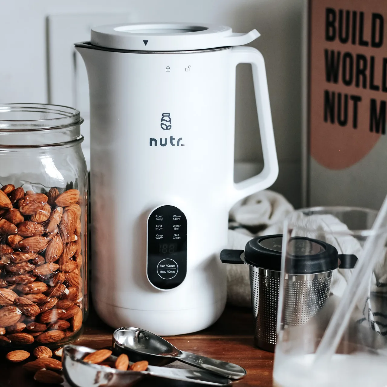 máy làm sữa hạt tốt 2025