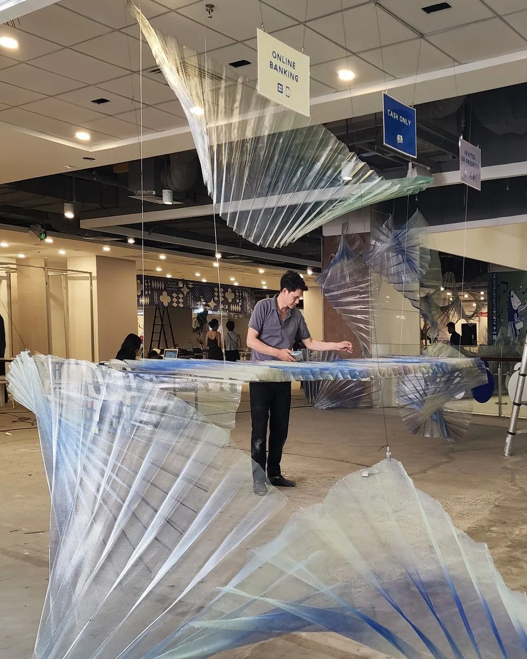 Tác phẩm sắp đặt Tảo của LAM Weaving Spaces tại hội chợ LôCô