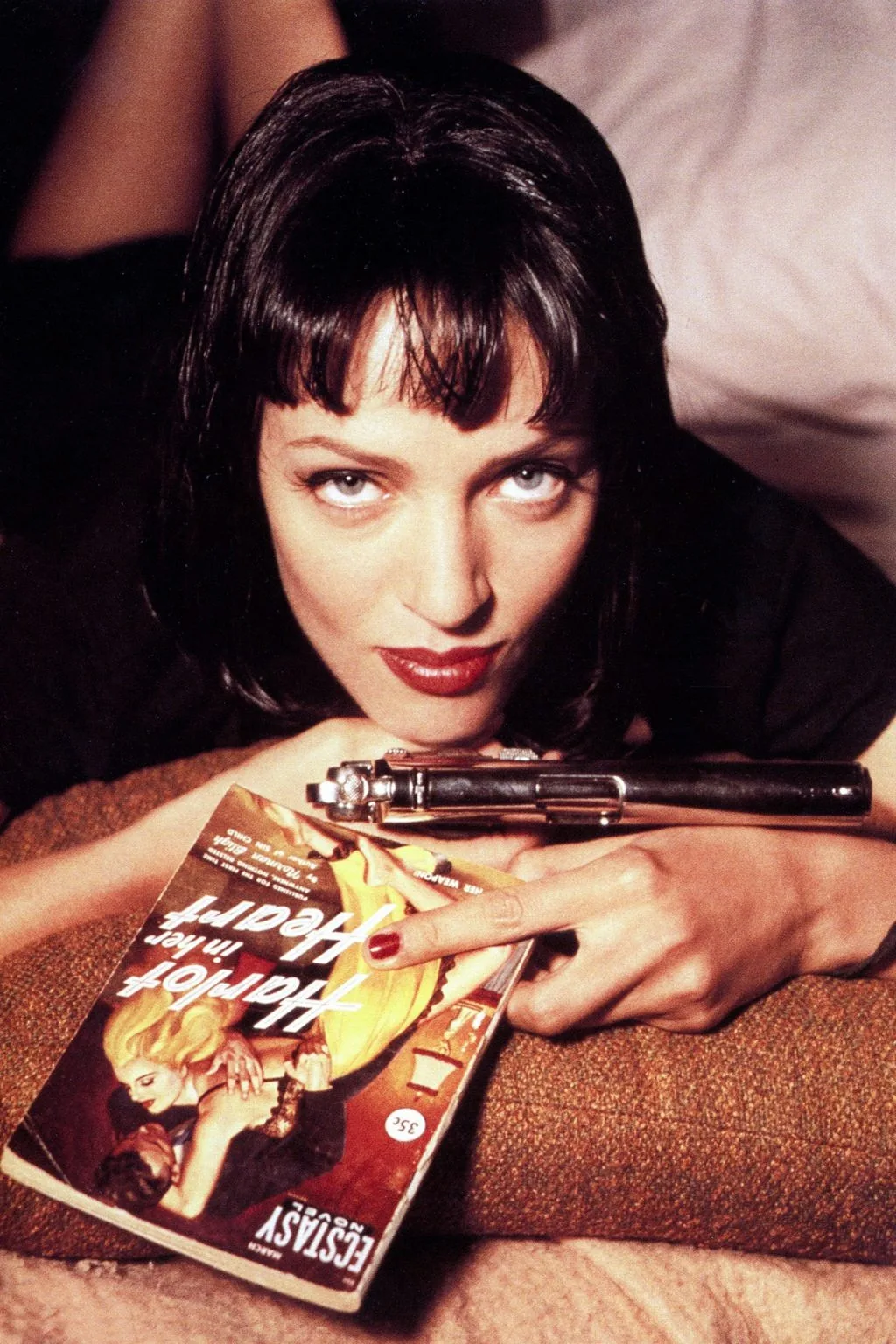 màu móng tay đỏ của Uma Thurman trong Pulp Fiction màu móng tay đỏ của Uma Thurman trong Pulp Fiction