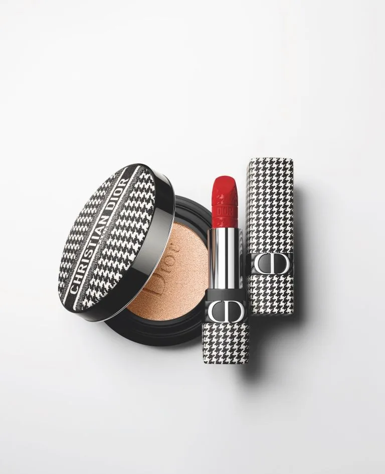 Sản phẩm làm đẹp Dior Forever Couture Perfect Cushion New Look Sản phẩm làm đẹp Dior Forever Couture Perfect Cushion New Look