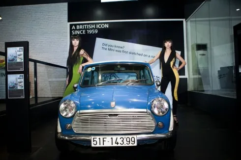 Mẫu xe MINI cổ từ năm 1967 được phác thảo trên chiếc khăn ăn bởi kỹ sư Alec Issigonis