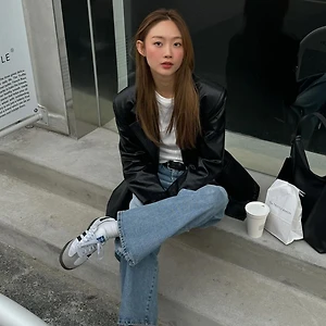 “Test độ ăn ý” của bộ đôi blazer và quần jeans sành điệu
