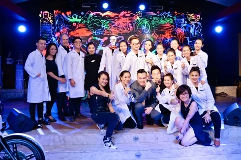 Kiehl’s chu đáo chuẩn bị cả các phụ kiện cực vui và cực độc cho khách mời chụp ảnh, tha hồ tạo dáng và đăng trên các mạng xã hội.