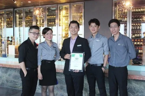 Nhà hàng và Bar tầng thượng Cobalt nhận giải thưởng xuất sắc 2015 do TripAdvisor bình chọn