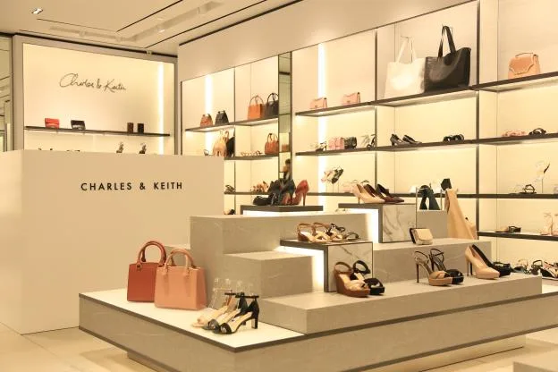 Charles & Keith - elle 1