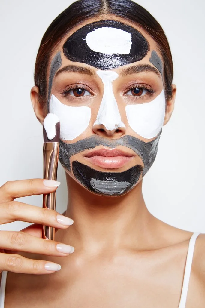 Cách chăm sóc da hỗn hợp bằng phương pháp Multi-Mask Cách chăm sóc da hỗn hợp bằng phương pháp Multi-Mask