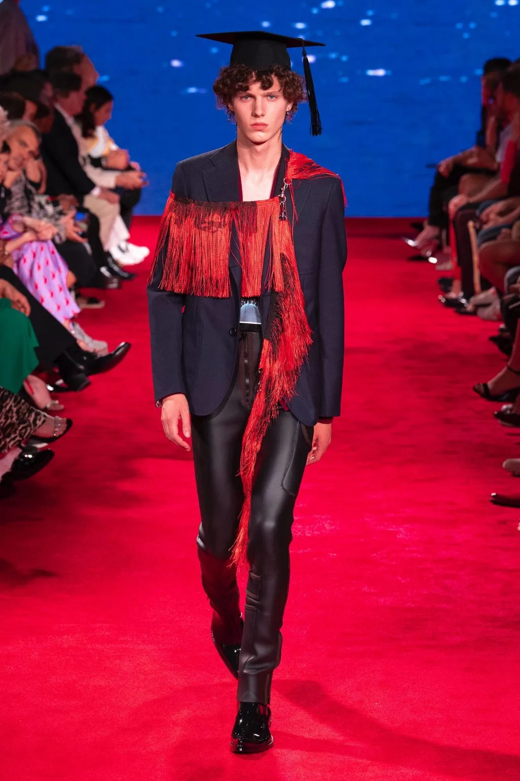 BST Calvin Klein 18
