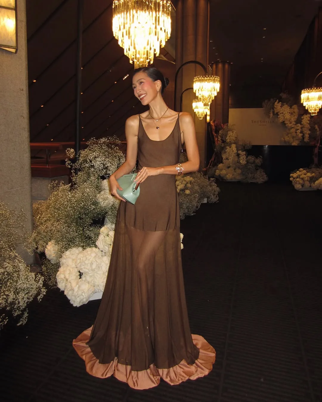 Molly Chiang diện thiết kế Fendi