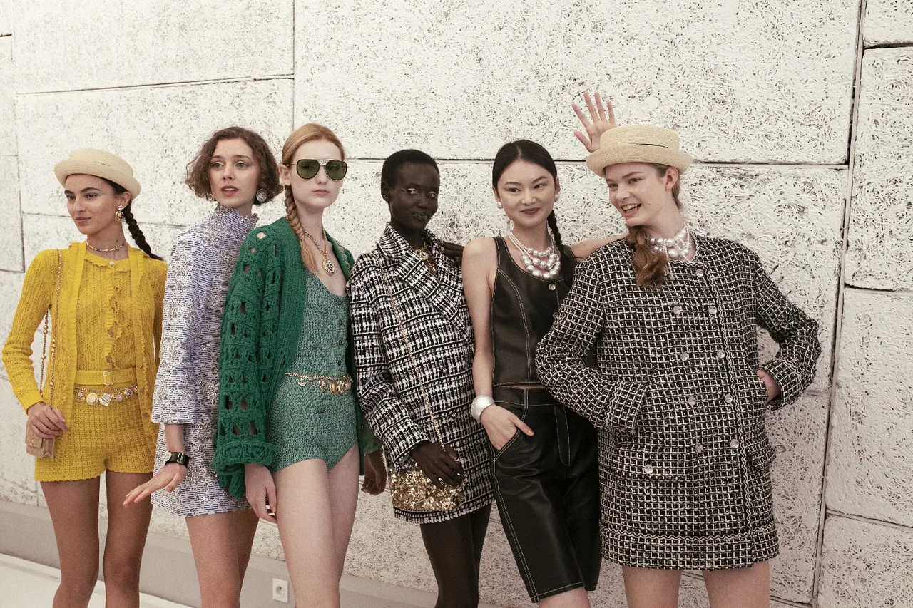 Chanel cruise 2024 2025