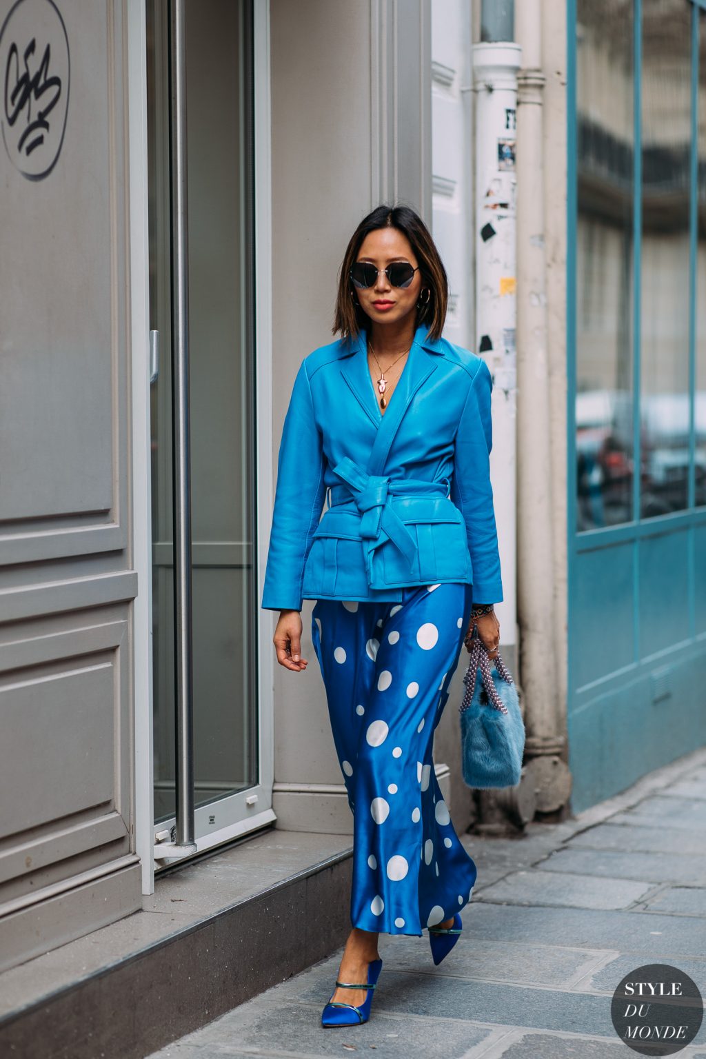 chân váy lụa xanh phối blazer