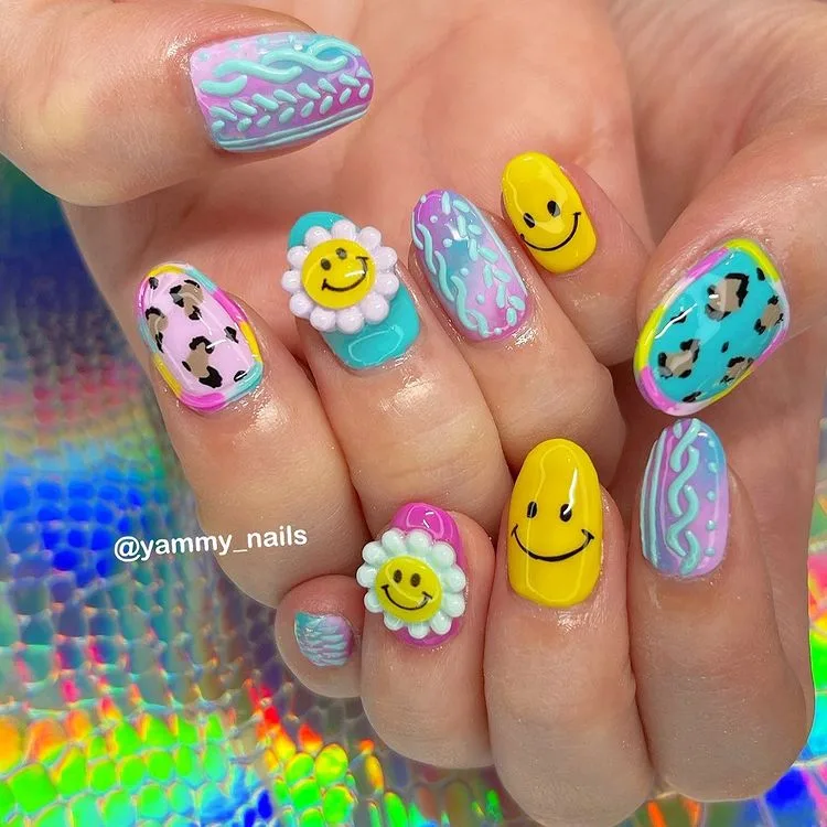 Xu hướng nail Y2K Xu hướng nail Y2K