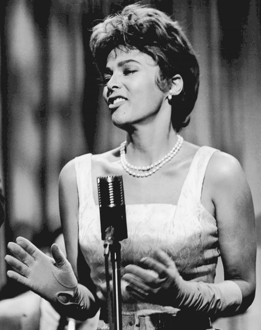 Biểu tượng sắc đẹp Hollywood Dorothy Dandridge