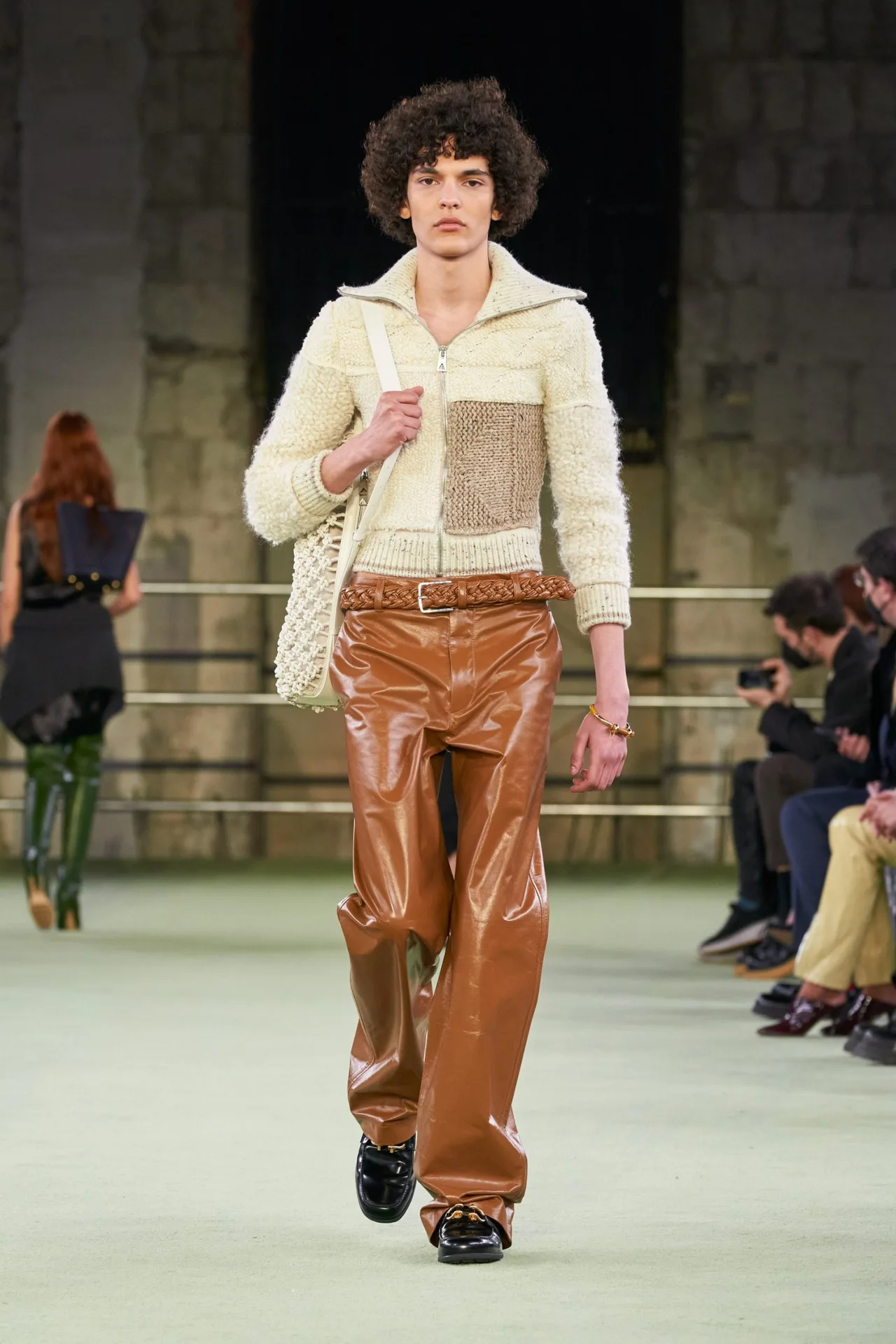 bottega veneta thu đông 2022 look 53