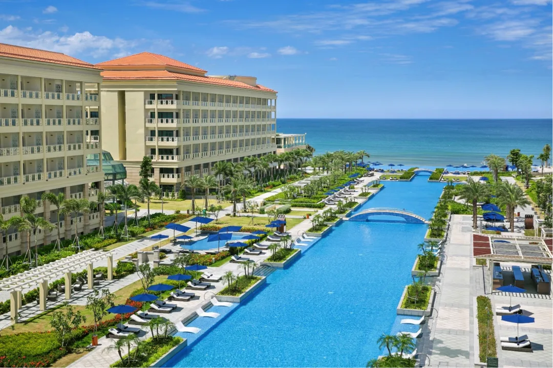 Khu nghỉ dưỡng Sheraton Grand Đà Nẵng dành ưu đãi hấp dẫn cho kỳ nghỉ hè của gia đình