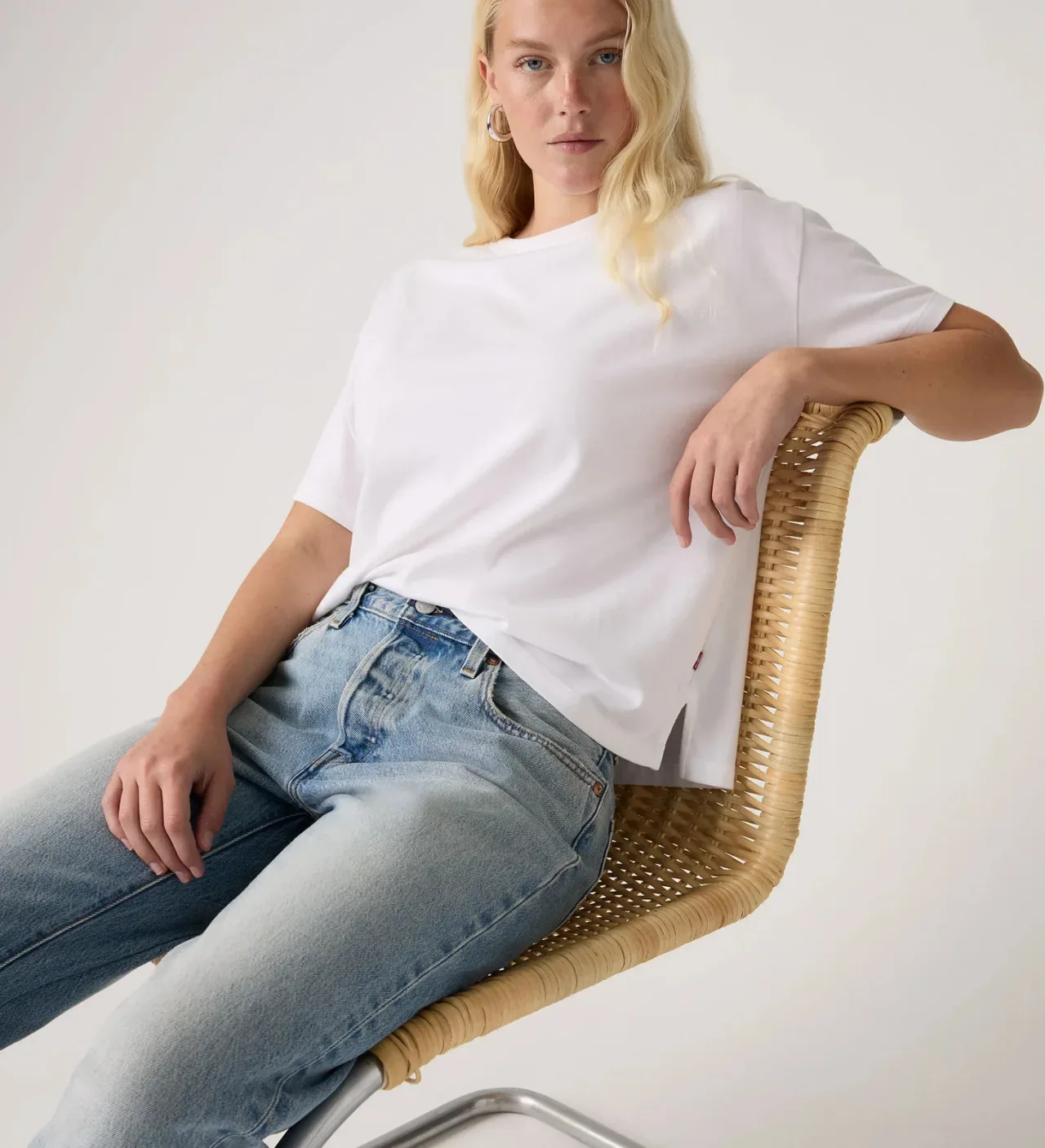 áo thun Levis