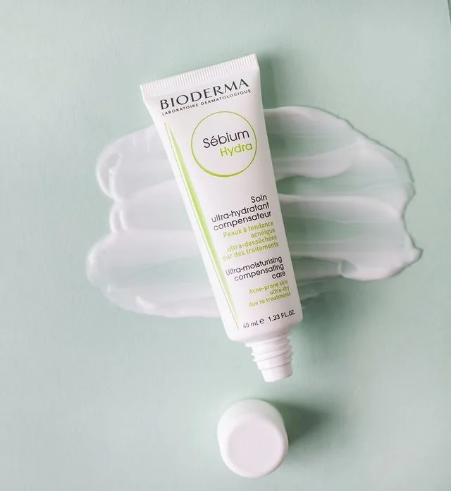 Ceramide là thành phần giúp cải thiện hàng rào bảo vệ da, phục hồi tổn thương và giúp da tránh tình trạng thất thoát độ ẩm. Ceramide là thành phần giúp cải thiện hàng rào bảo vệ da, phục hồi tổn thương và giúp da tránh tình trạng thất thoát độ ẩm.