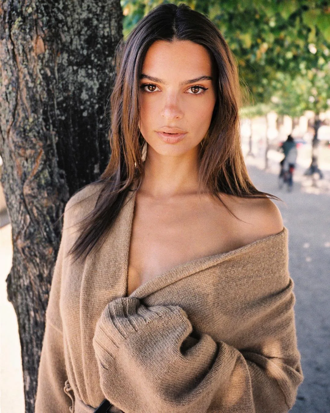 trị mụn emily ratajkowski trị mụn emily ratajkowski