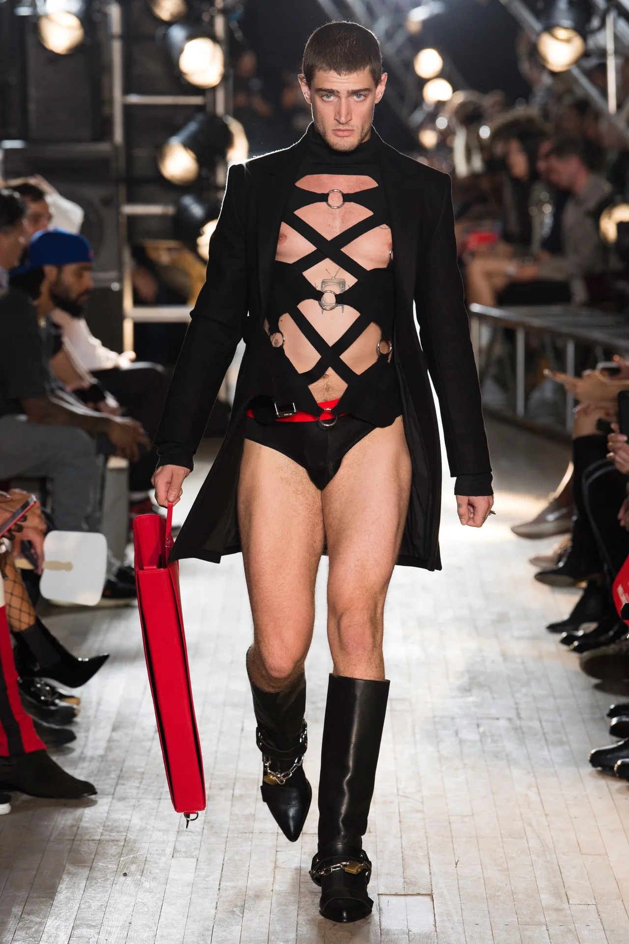 5 BST nổi bật trong ngày trình diễn thứ năm của NYFW Spring 2018