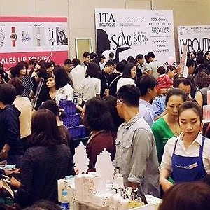 ELLE shopping fun Ha Noi 01