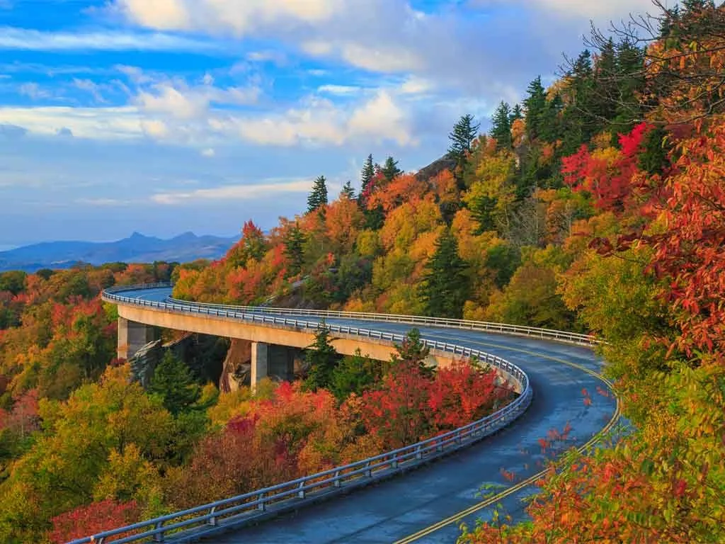 đường blue bridge parkway