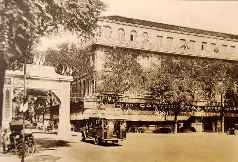 Thành lập vào những năm 1878 bởi Pierre Cazeau - một thương nhân người Pháp.