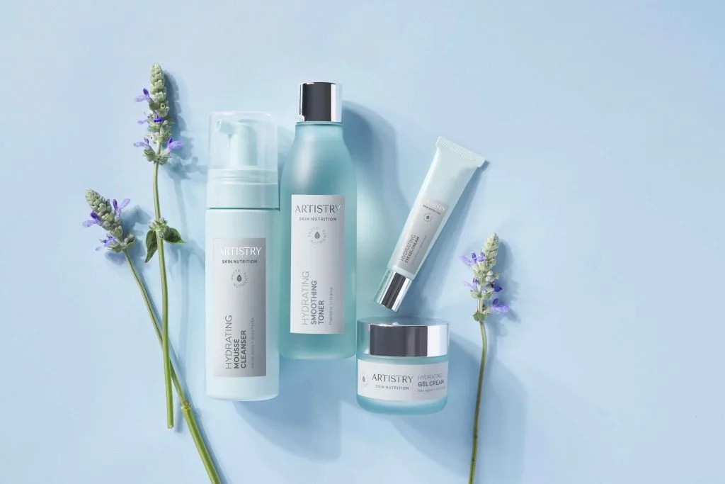 Cải thiện làn da khô với Artistry Skin Nutrition Hydrating Set Cải thiện làn da khô với Artistry Skin Nutrition Hydrating Set